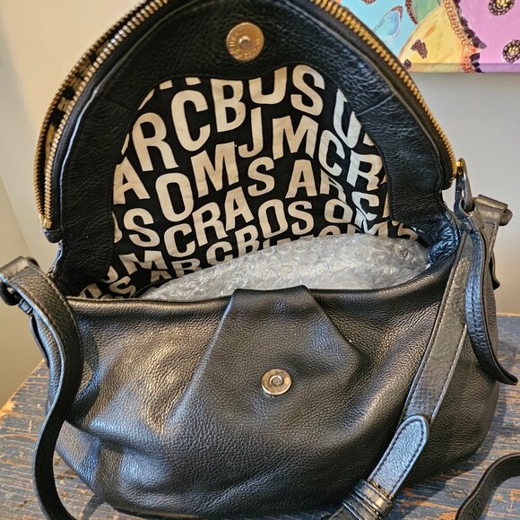 MARC BY MARC JACOBS Classic Q Natasha BLACK Leather Crossbody All Black ~1990's - Picture 12 of 16